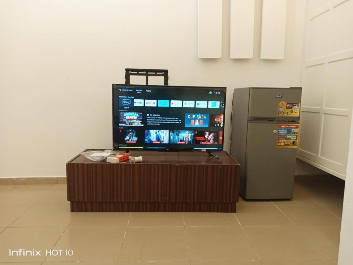 Hebertogo Casablanca Apartment โลเม ภายนอก รูปภาพ