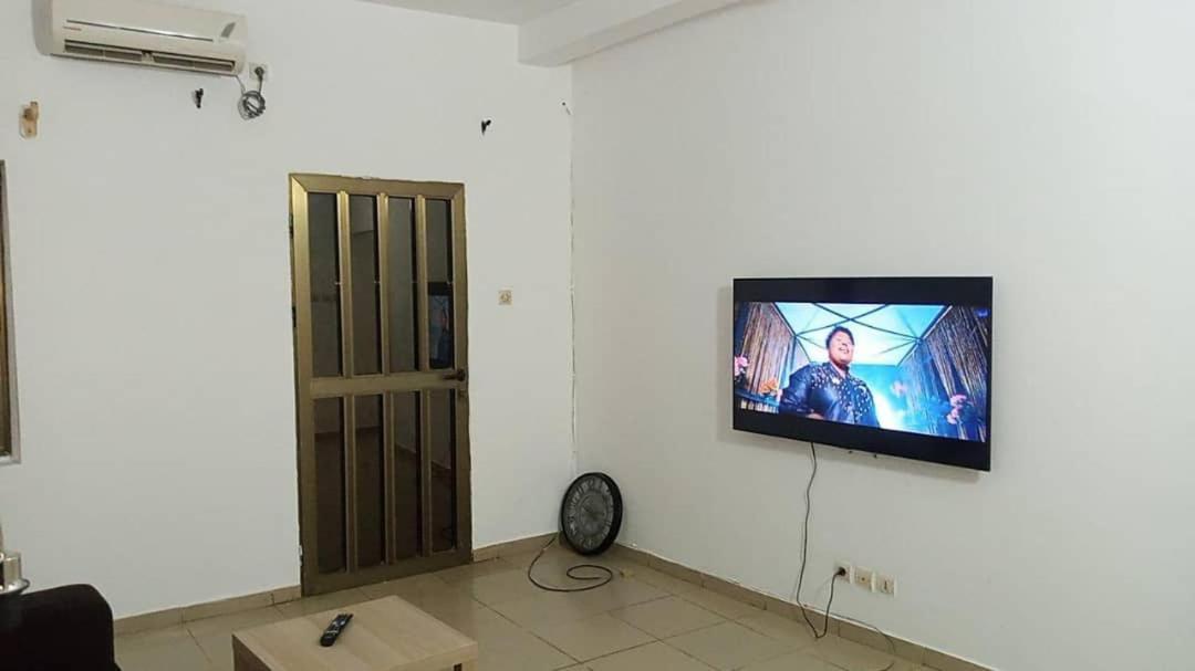 Hebertogo Casablanca Apartment โลเม ภายนอก รูปภาพ