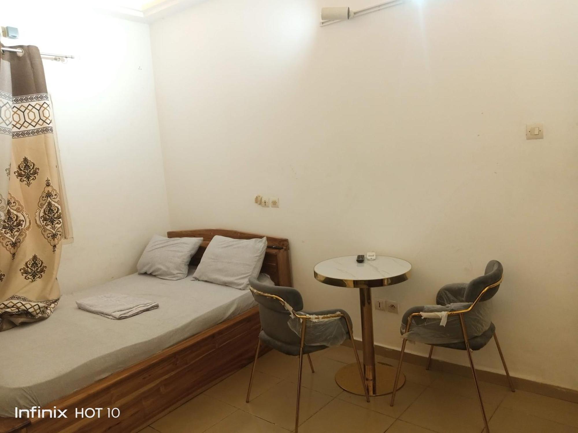 Hebertogo Casablanca Apartment โลเม ภายนอก รูปภาพ